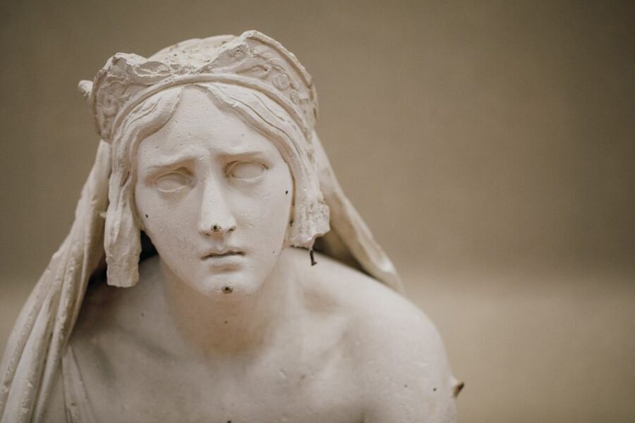 Florence: Skip-the-Line Uffizi, Accademia & Guided City Tour - Small groups, headsets, and why the guide is the secret ingredient