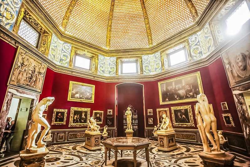 Florence: Skip-The-Line Uffizi Gallery Timed Entry Ticket - Build Your Route Around Botticelli, Then Work Backward