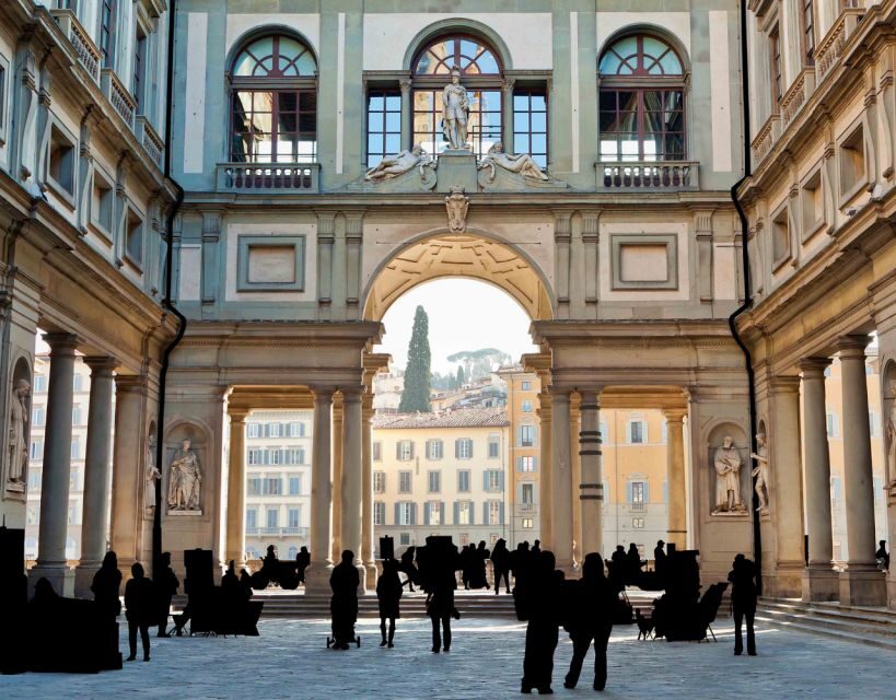 Florence: Uffizi & Accademia Priority Tickets with Audio App - The mobile audioguide app: best practices that save your day