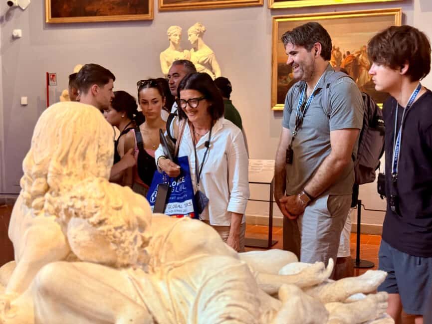 Florence: Uffizi & Accademia Small Group Walking Tour - What You See in 4 Hours: David, Duomo, and Venus in One Flow