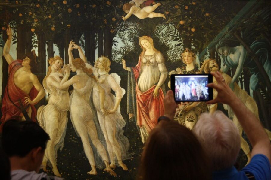 Florence: Uffizi Entry Ticket & Audio Guided Tour with Host - Should You Book This Uffizi Gallery Tour?
