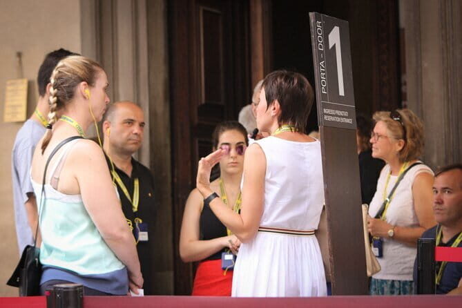 Florence: Uffizi Gallery Audio Guided Tour led by Tour Leader - Who should book this Uffizi smart guided tour