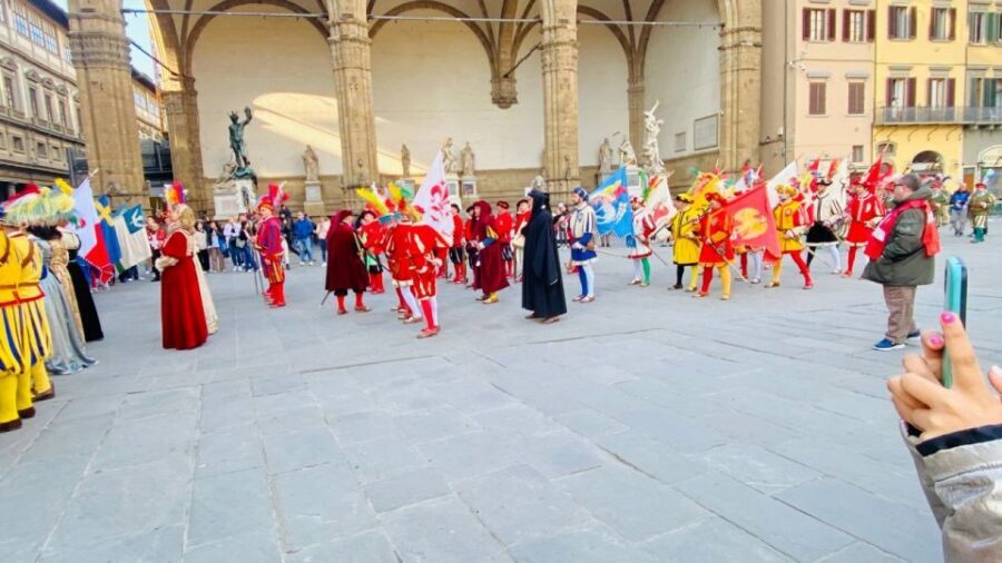 Florence: Uffizi Gallery Entry Ticket - Filippo Brunelleschi: spotting the “creation of art” clue