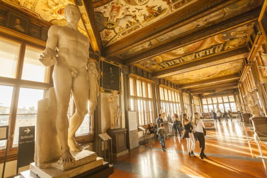 Florence: Uffizi Gallery Tickets with Optional Audio Guide - First Steps Inside: The Vasari Building and the Uffizi Meaning
