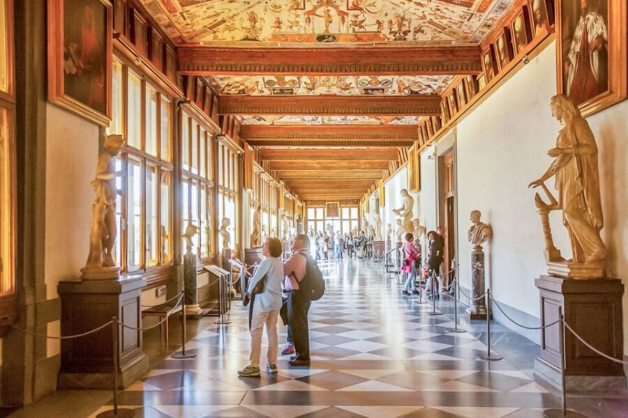 Florence: Uffizi Priority Ticket & Masterpieces Audio App - The art-historian audio app: how to get the best visit from your phone