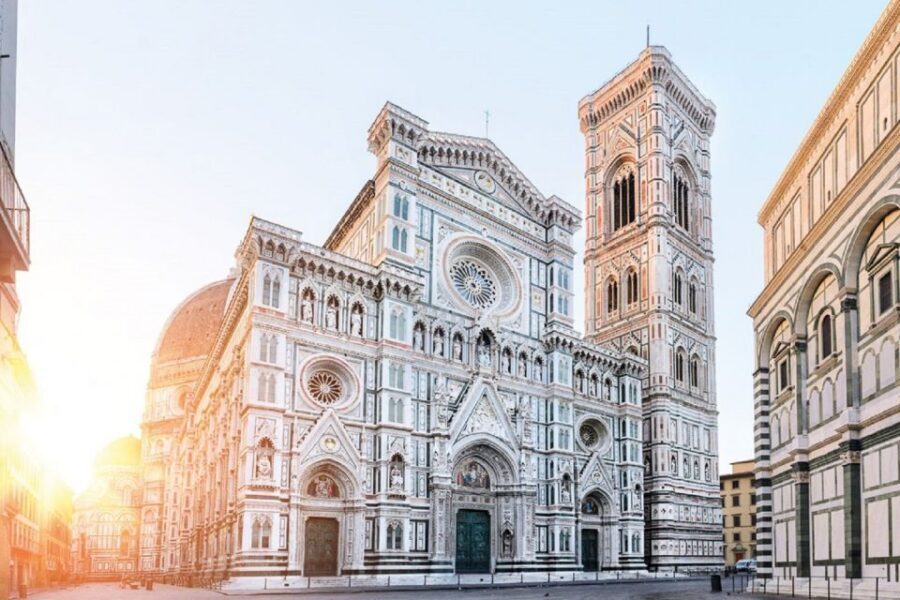 Florence: Walking Tour, Accademia Gallery & Uffizi Gallery - Enter the Uffizi: art you recognize, with tools that explain why it works