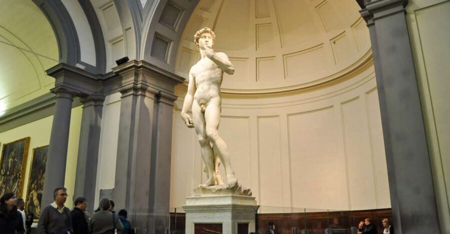 Florence: Walking Tour, Accademia Gallery & Uffizi Gallery - The meetup at 10:00 AM and why it matters more than you think