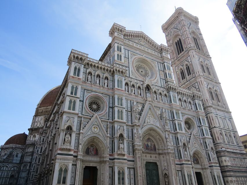Florence: Walking Tour with Accademia & Uffizi Galleries - Piazza Signoria to Palazzo Vecchio, then Ponte Vecchio: power, art, and jewelry shops