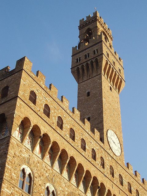 Florence: Walking Tour with Accademia & Uffizi Galleries - The Medici streets and San Lorenzo: Florence beyond postcards