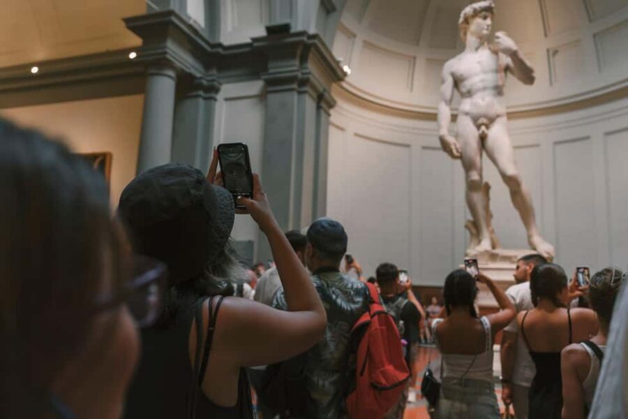 Florence: Walking Tour with David, Duomo & Uffizi Gallery - Mercato del Porcellino Break: Lunch Time and the Boar Ritual