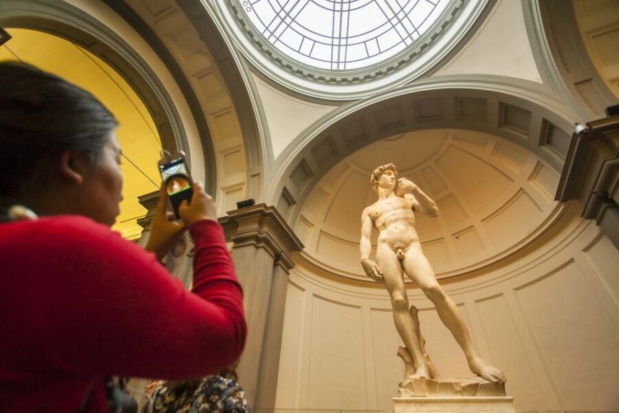 Florence: Walking Tour with Skip-the-Line Accademia & Uffizi - Key points to know before you go