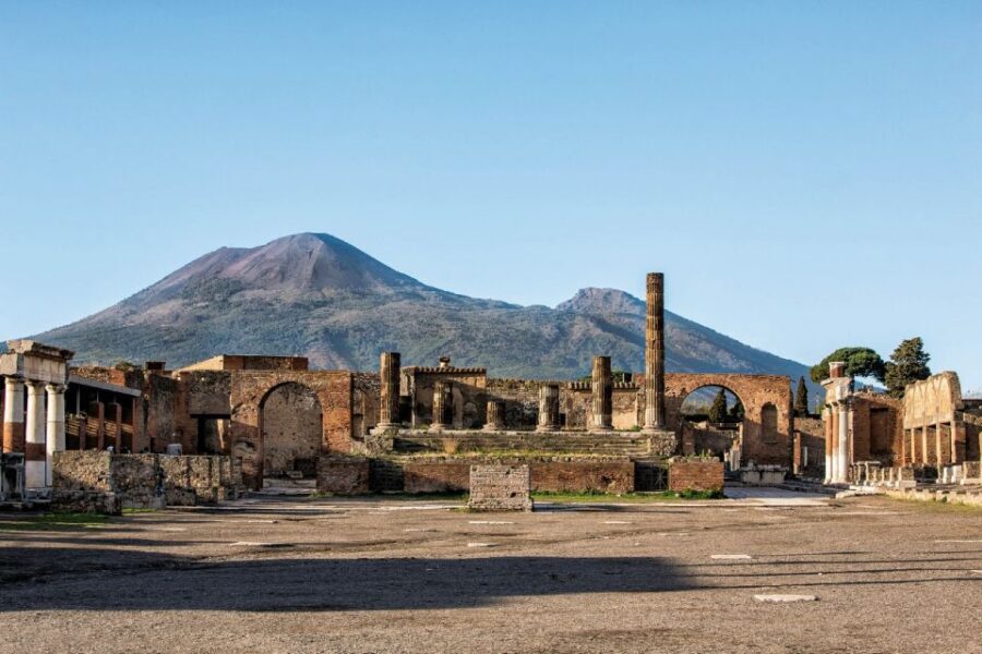 From Amalfi: Pompeii and Mount Vesuvius Private Day Trip - Hotel pickup from Amalfi and nearby bases (and why it helps)