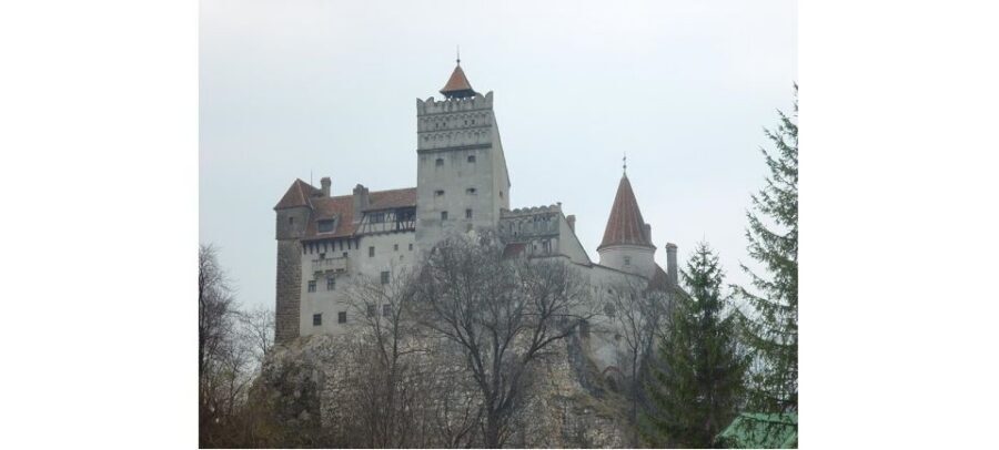 From Bucharest: Full-Day Private Dracula Tour - Private Group Comfort: What “12 Hours” Feels Like in Real Life