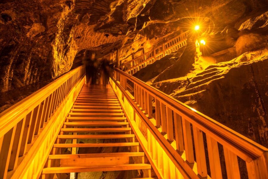 From Krakow: Guided Wieliczka Salt Mine Tour - What you’ll actually see: 20 chambers and an underground church space