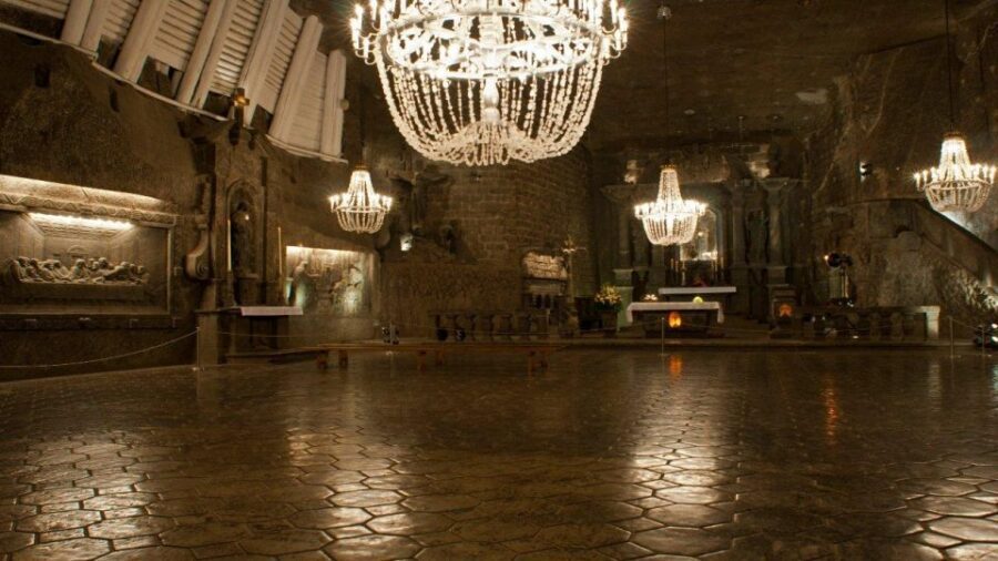 From Krakow: Wieliczka Salt Mine Guided Tour & Transfer - Going underground: what the 800 stairs really means