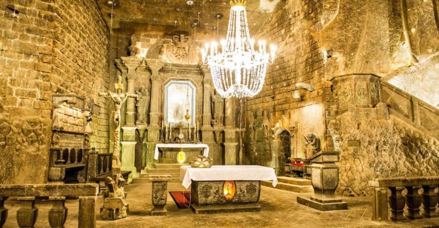 From Krakow: Wieliczka Salt Mine Tour with Guide - Krakow to Wieliczka: a smooth 30-minute transfer
