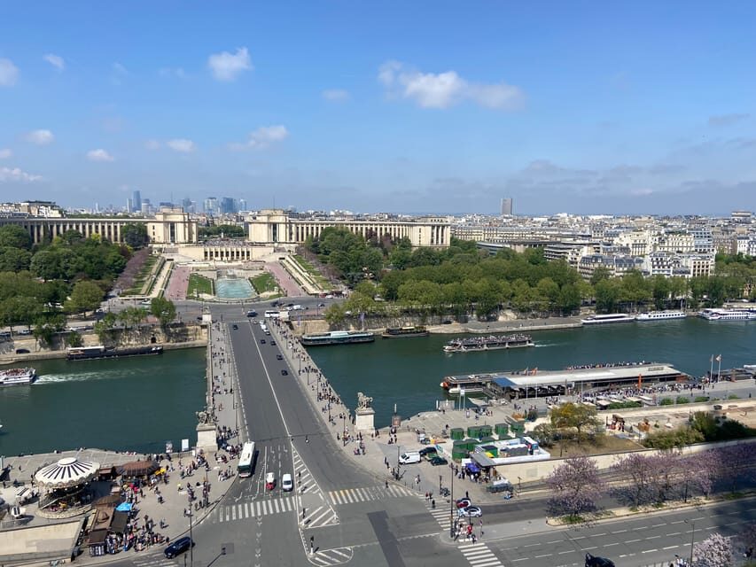 From London: Paris Day Trip with Lunch on Eiffel Tower - Eiffel Tower to Evening: Using the Free Time Smartly