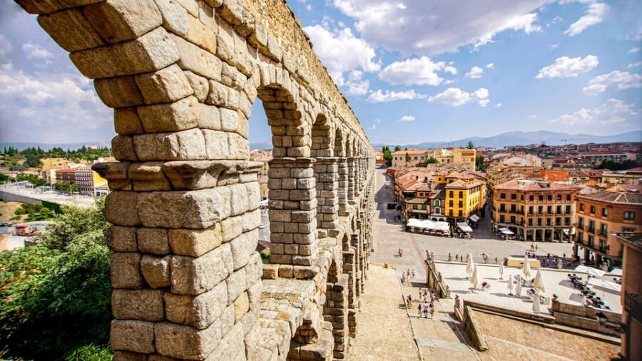 From Madrid: Guided Day Trip to Segovia, optional Alcázar - Should You Book This Segovia Day Trip?