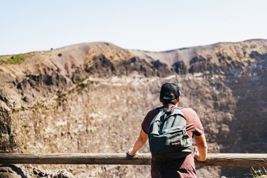 From Naples: All-Inclusive Mount Vesuvius Half-Day Tour - The car park shops, snacks, and toilets you should plan for