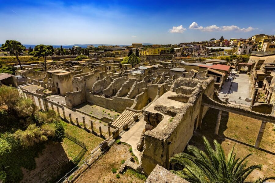 From Naples: Archeological day to Pompeii and Herculaneum - How the audio guides change the experience