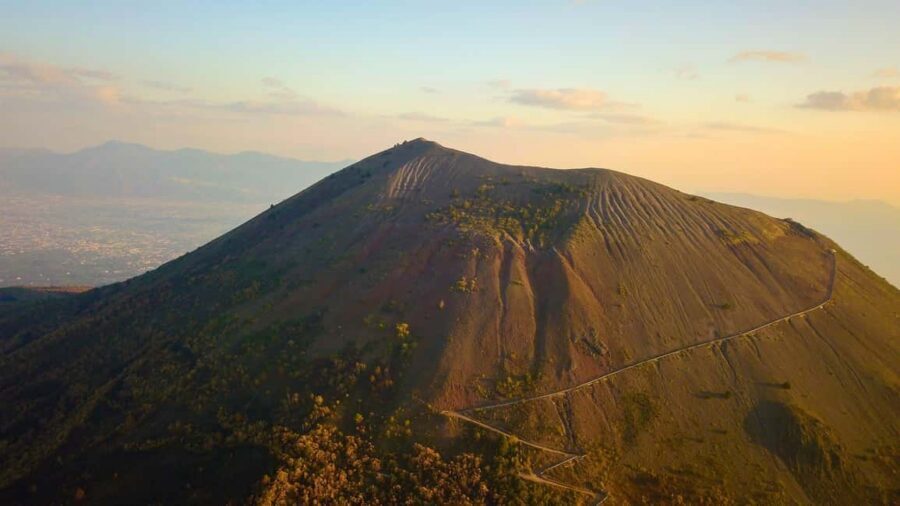 From Naples: Mount Vesuvius Half-Day Tour with Lunch - Ride Stories Matter: On-Board Commentary and Driver Energy