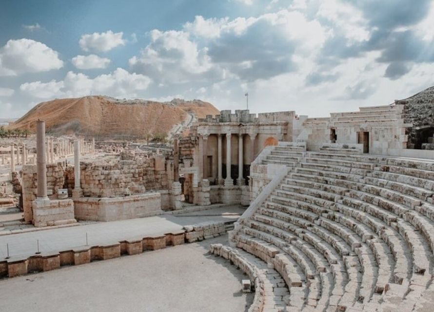 From Naples: Pompeii and Herculaneum VIP Tour with Lunch - Naples Pickup, VIP Entry, and a Straight Shot to Pompeii