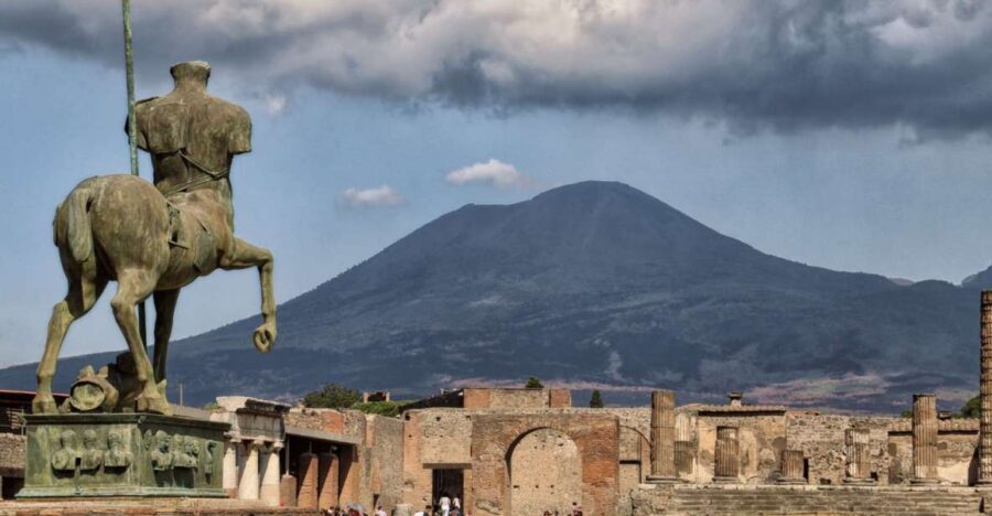 From Naples: Pompeii and Vesuvius Full-Day Tour with Lunch - Pompeii’s 2-hour guided walk: what you’ll actually see