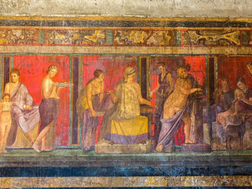From Naples: Pompeii, Herculaneum, & Vesuvius Full-Day Tour - The value of covering Vesuvius, Herculaneum, and Pompeii in one go