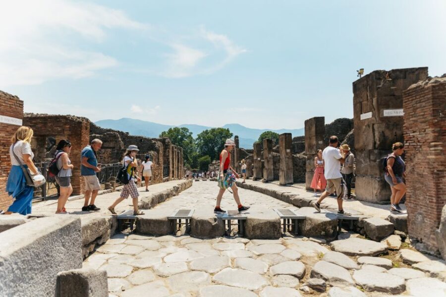 From Naples: Pompeii Ruins & Mount Vesuvius Day Tour - If Vesuvius is closed: what happens instead