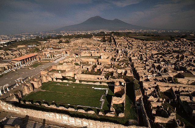 from Naples - Private Tour Pompeii, Vesuvius, and Sorrento - Sorrento Peninsula Drive: The Coast Time You Actually Get