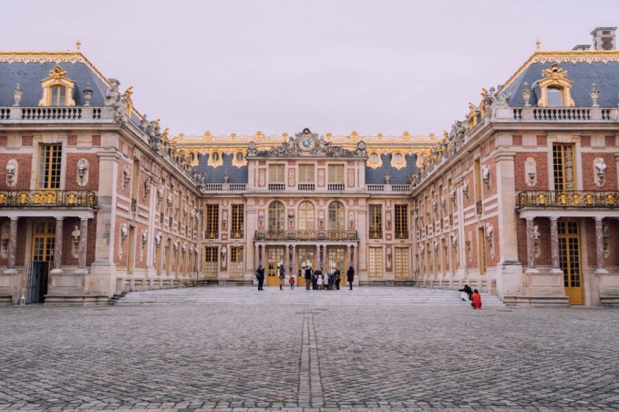 From Paris: Private Versailles Half-Day Private Tour - What can slow you down (and how to handle it)