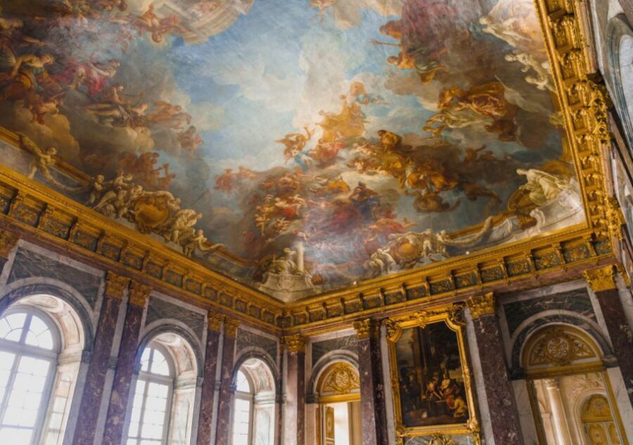 From Paris: Versailles Palace and Gardens Guided Day Trip - Gardens time that doesn’t leave you guessing