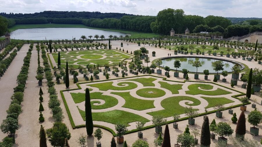 From Paris: Versailles Palace and Gardens Guided Experience - How you get from Paris to Versailles (and why it matters)