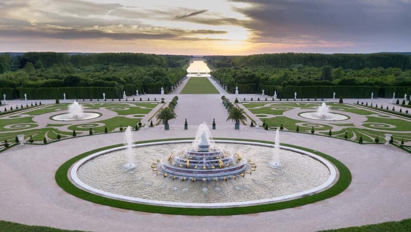 From Paris: Versailles Palace and Gardens with Transfer - Should you book this Versailles Palace and Gardens with Transfer?