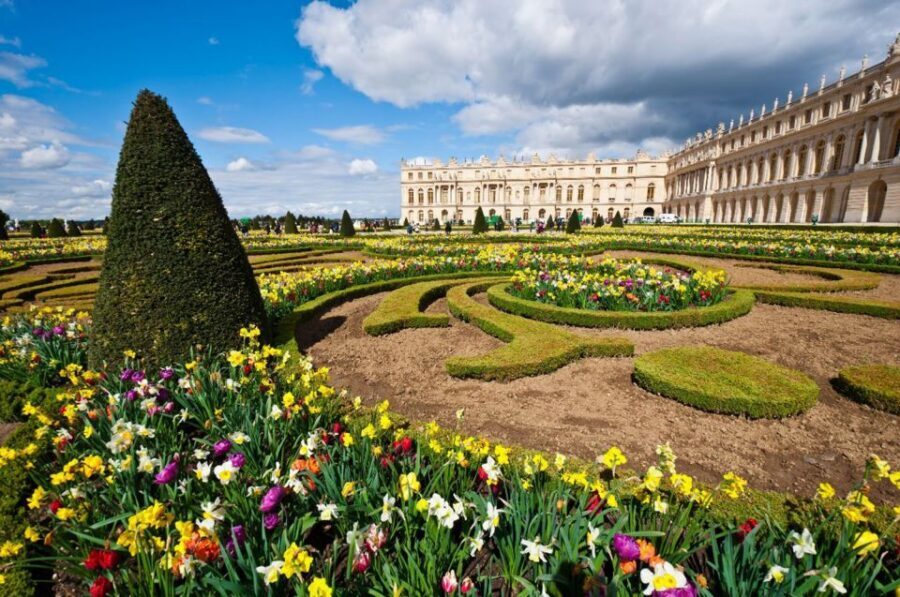 From Paris: Versailles Palace and Gardens with Transfer - Price and value: what $101 gets you (and what it doesn’t)