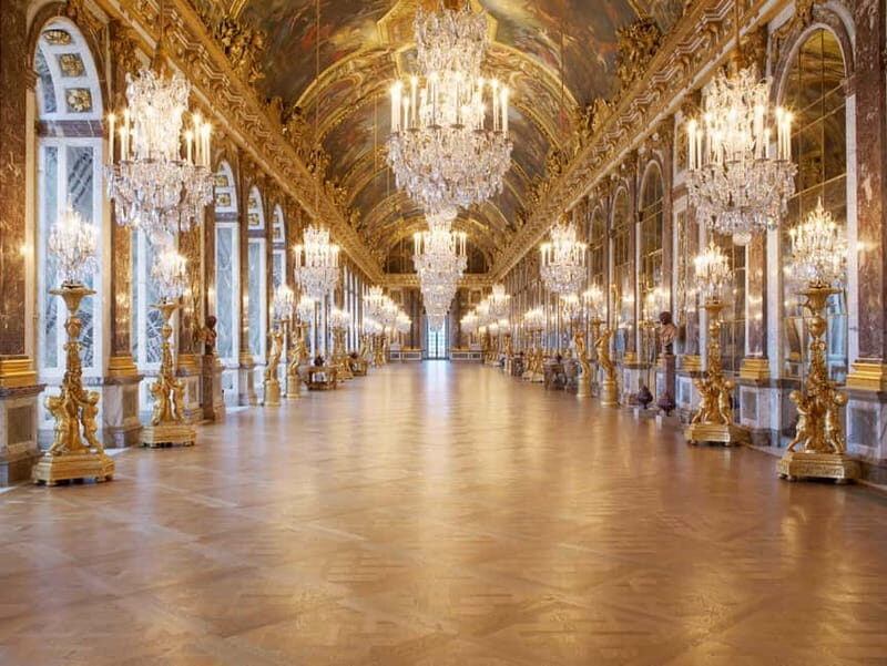 From Paris: Versailles Palace and Gardens with Transfer - Priority entrance at the Palace: what it really buys you