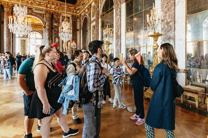 From Paris: Versailles Palace Live Tour with Gardens Access - Gardens du Château de Versailles: your self-tour plus the show factor