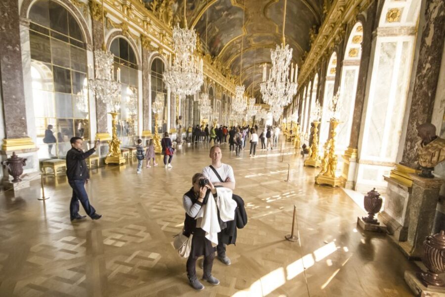 From Paris: Versailles Palace Self Guided & Gardens tickets - Royal Chapel and your pacing in crowded rooms