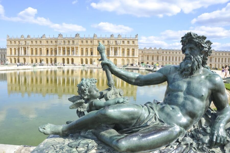 From Paris: Versailles Palace Self Guided & Gardens tickets - Skip-the-line entrance: why it’s worth more than it sounds