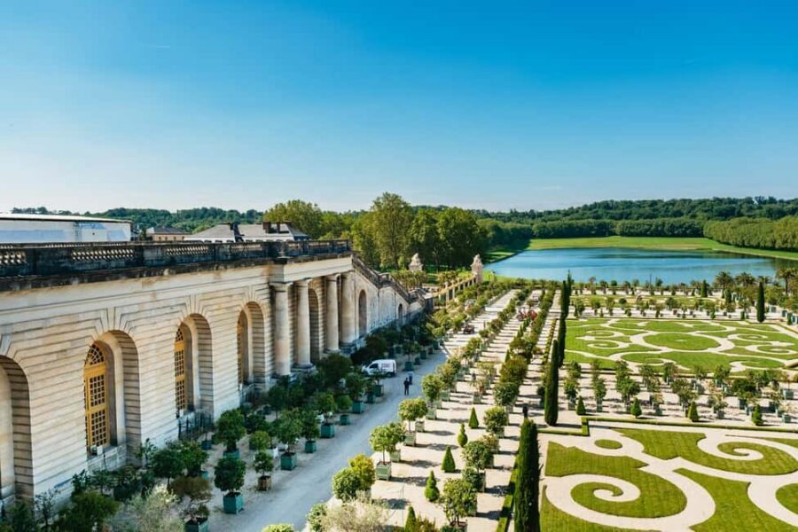 From Paris: Versailles Skip-the-Line Tour & Gardens Access - What the guided pacing does for first-timers (and repeat visitors)