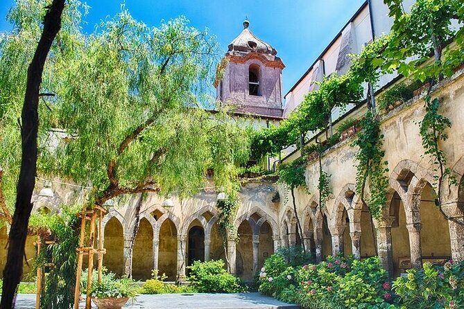 From Rome: Best of Pompeii Guided Tour and Sorrento Day Trip - Sorrento Free Time Plus Limoncello Factory: Two Hours to Enjoy the Coast Town