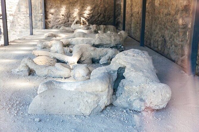 From Rome: Best of Pompeii Guided Tour and Sorrento Day Trip - When the Group Size Hits: How This Tour Feels on the Ground