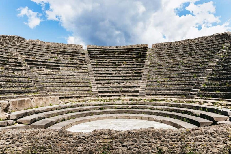 From Rome: Day Trip to Pompeii and Sorrento with Lunch - The bus ride south: comfort, Wi‑Fi, and Naples-area views