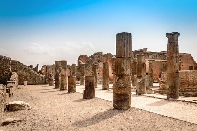 from Rome, Pompeii and Vesuvius - The value of doing Pompeii and Vesuvius in one long day