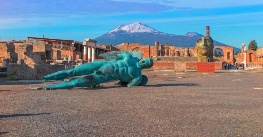 From Rome: Pompeii Day Trip by Fast Train and Car - The 2.5-hour guided tour route that keeps you from wandering