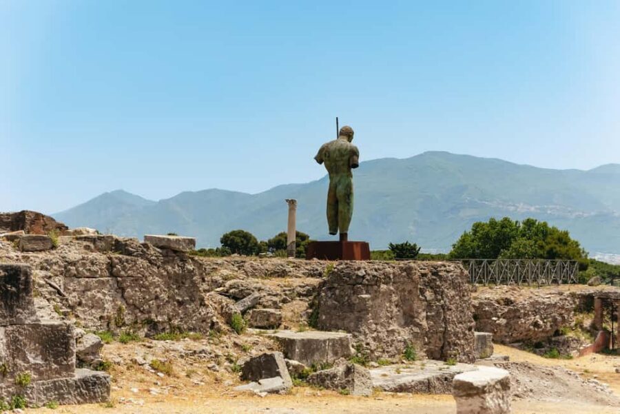 From Rome: Pompeii Day Trip with Optional Vesuvius and Lunch - Pompeii skip-the-line: what you actually get for your time