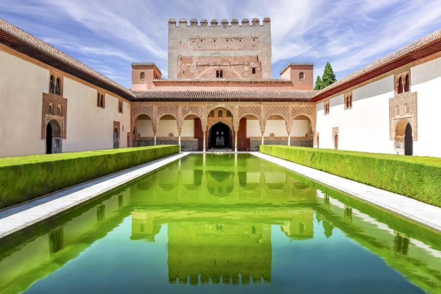 From Seville: Granada & Alhambra Tour with Optional Ticket - Key things to know before you go