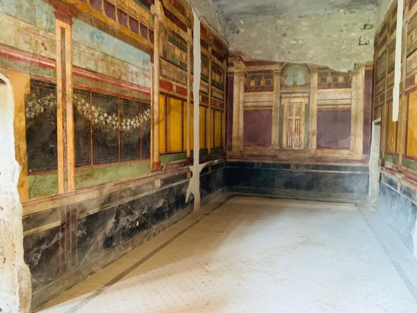 From Sorrento: Herculaneum and Pompeii Group Excursion - Ercolano: why the mud-and-lava preservation still feels human