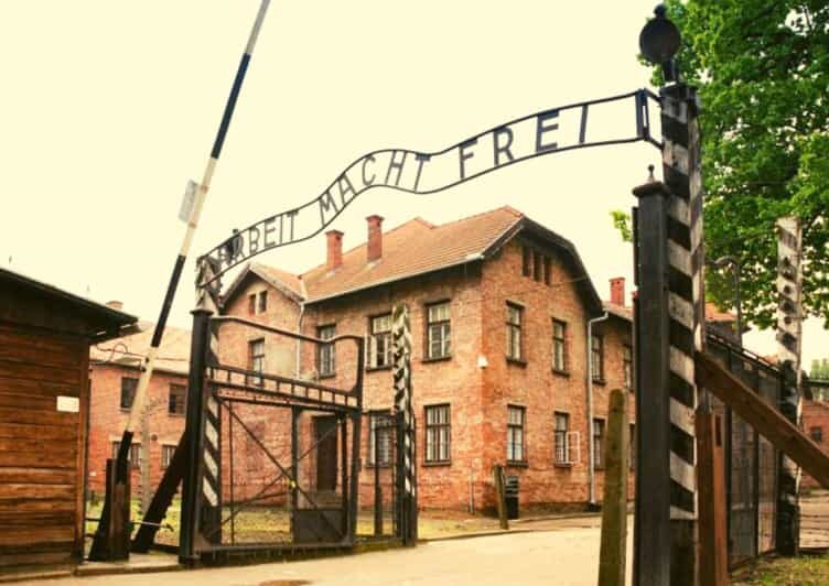 From Warsaw: Auschwitz Day Tour by Private Car with Lunch - Inside Auschwitz: what the Arbeit Macht Frei gate sets in motion