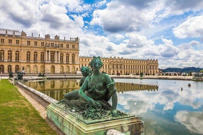 Giverny and Versailles Full Day Private Guided Tour wih Hotel Pickup - Timing, Walking, and How to Prepare